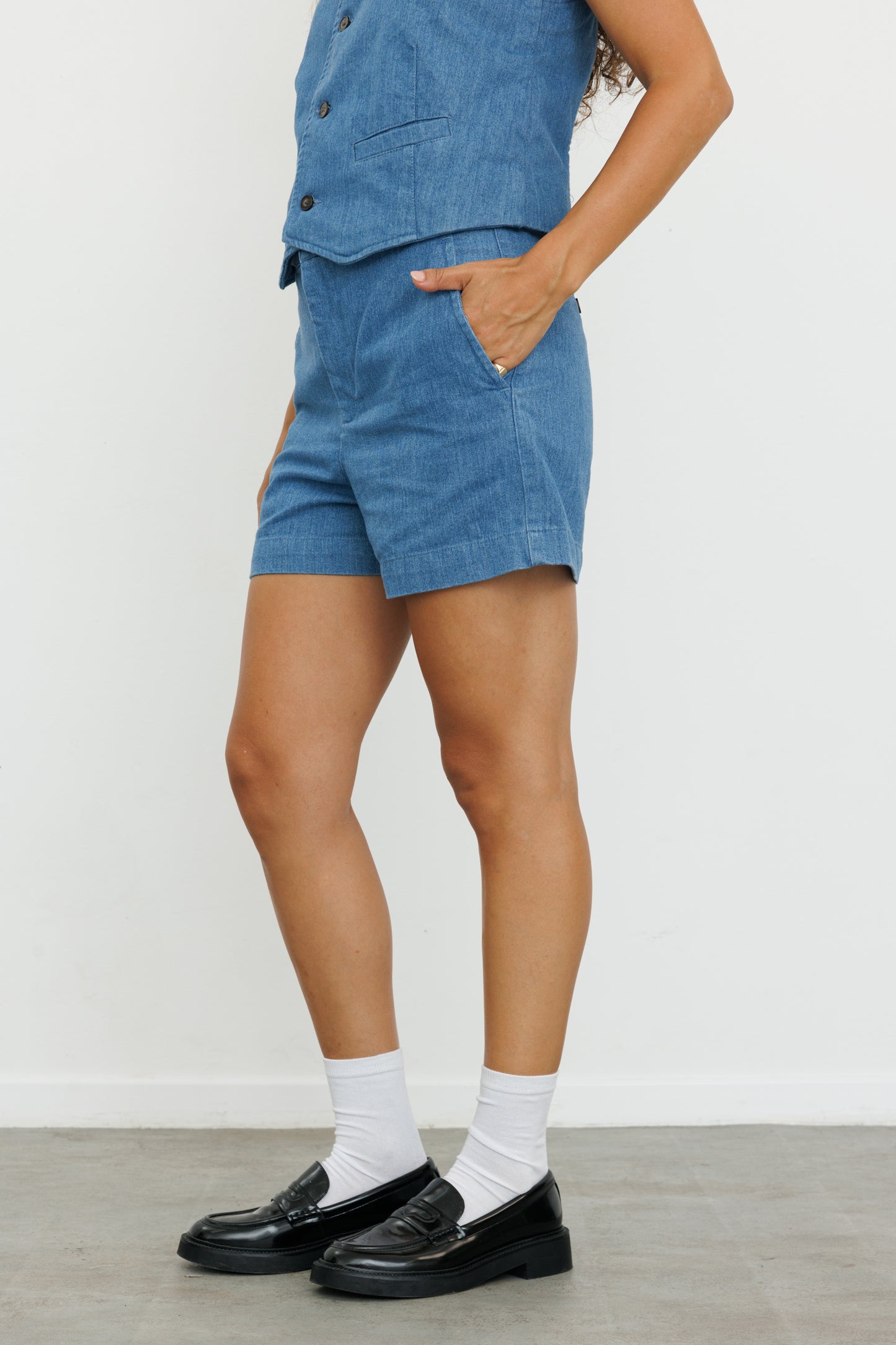 Bruria Shorts